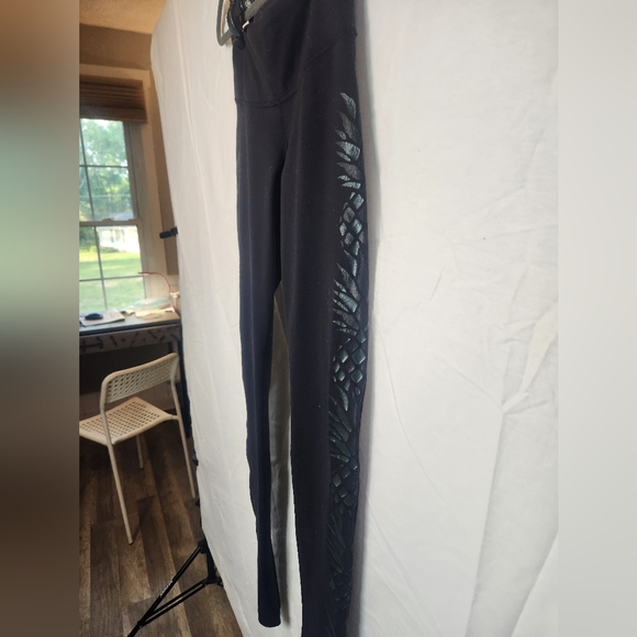 Lululemon Leggings Limited edition Pineapple Print Size 2 - Picture 7 of 9